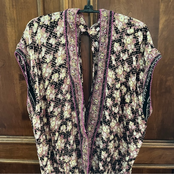 Poupette St Barth Romper, size Medium - Picture 5 of 11